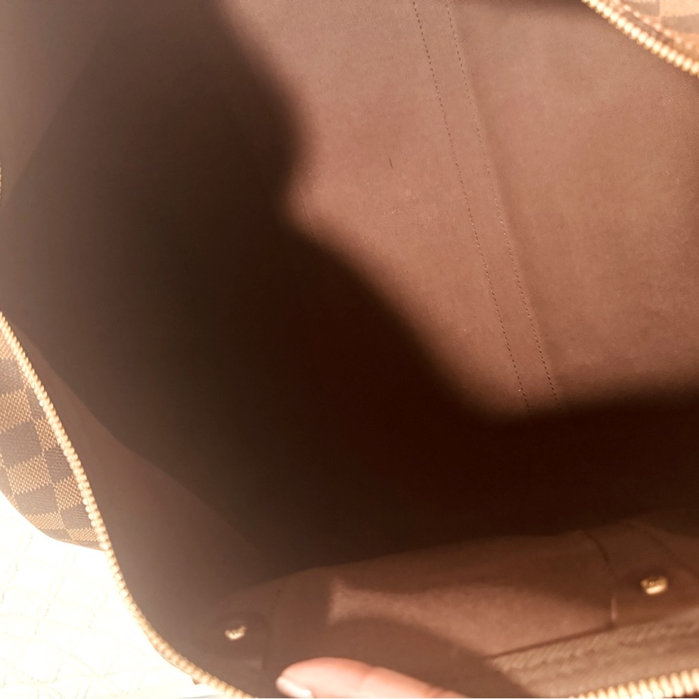 Louis Vuitton Damier Ebene Travel Bag - Picture 7 of 9